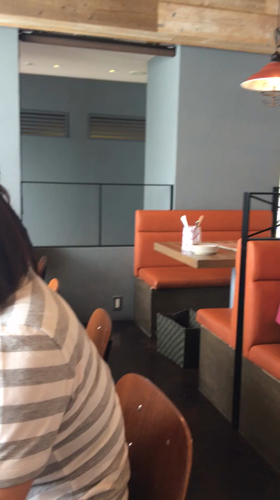 ランチ時の店内の様子