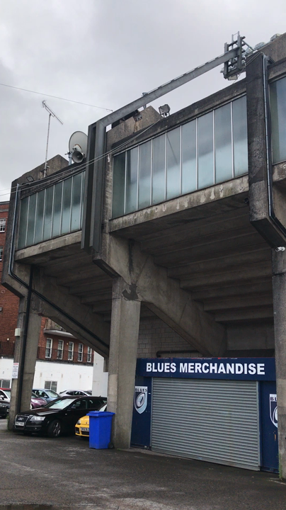 バックスタンド