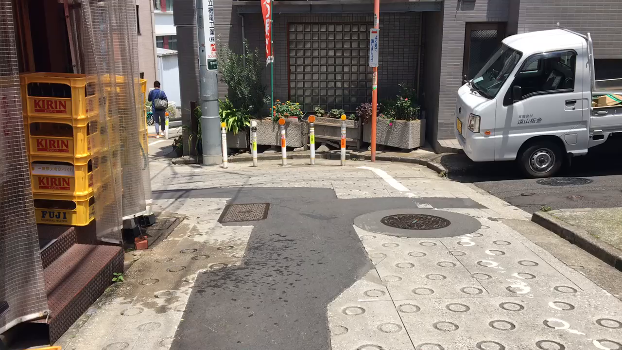 下ってみたよ、赤城坂2