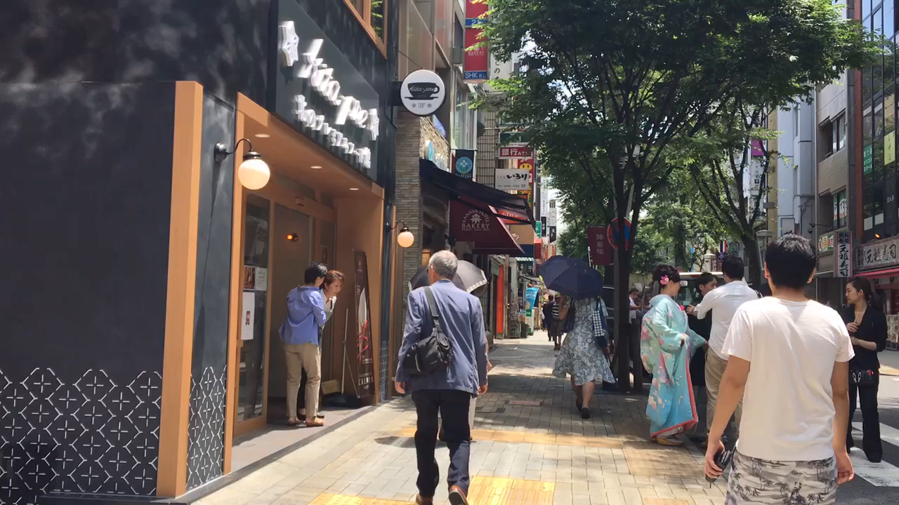 下ってみたよ、三念坂