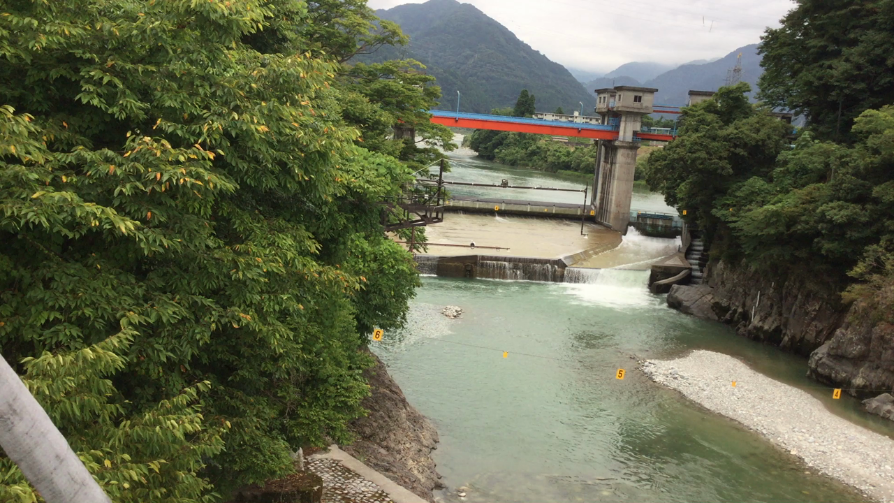 山側→海側→山側