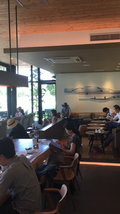 スターバックスコーヒー 福岡大濠公園店（STARBUCKS COFFEE）の写真・動画_video_222