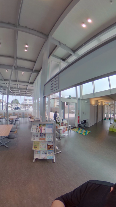 まちなか交流センター　くるる　館内360°写真
