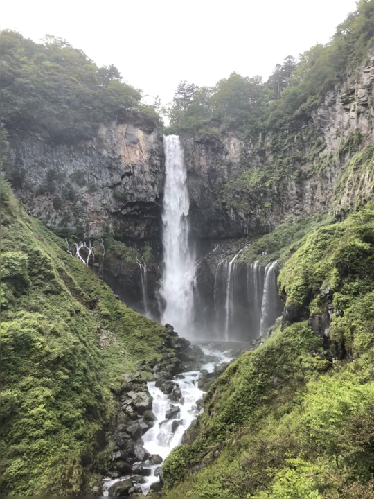 華厳の滝 ②
