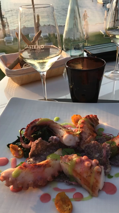 メイン料理が来ました😋