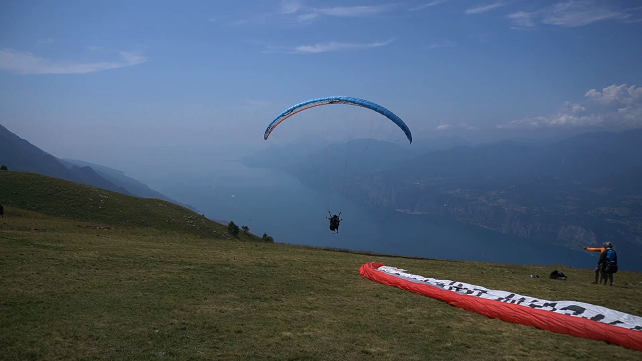 モンテバルドはパラグライダーの聖地！