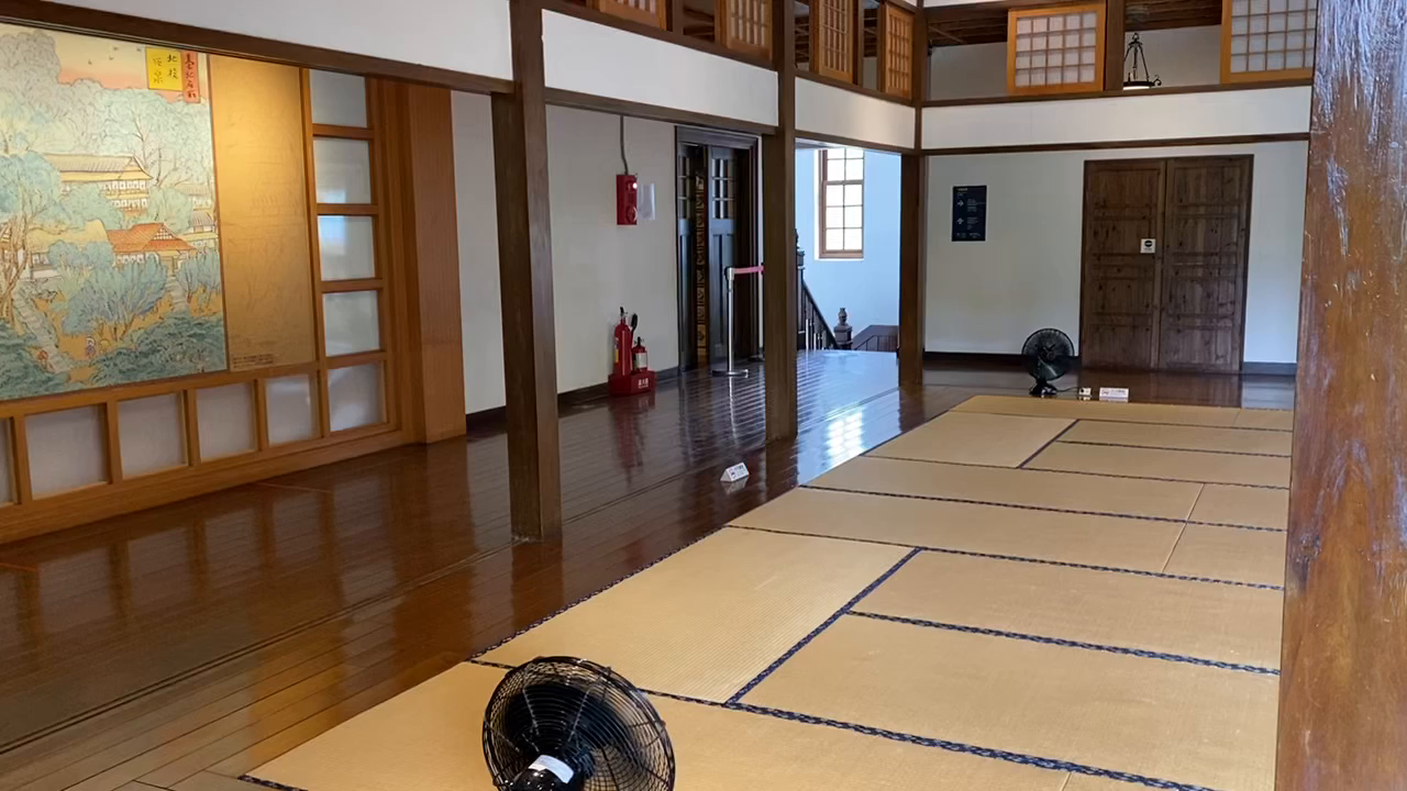 2階畳休憩所と展望テラス