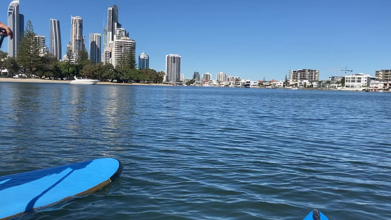 Go Vertical Stand Up Paddle Board Hireの写真・動画_video_5904