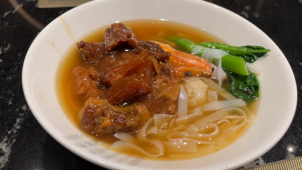 スポットライト朝食