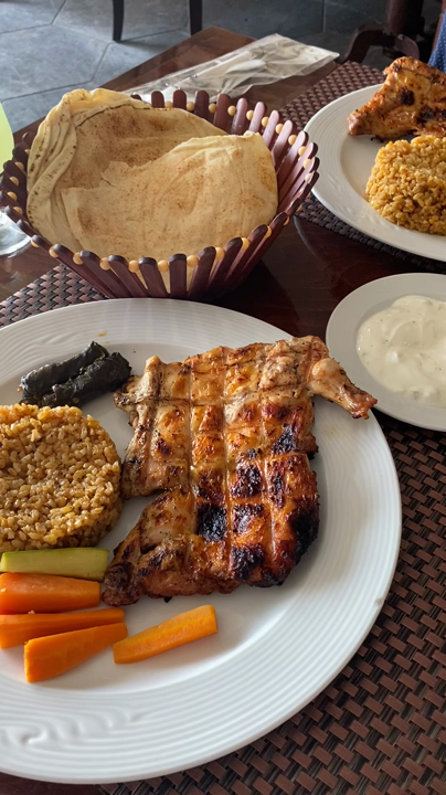 Comfort Pyramids Café & Restaurantの写真・動画_video_7369