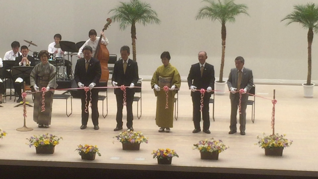 小池都知事も参戦