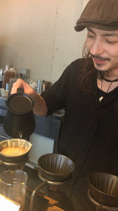 グリッチコーヒー&ロースターズ（GLITCH COFFEE&ROASTERS）の写真・動画_video_1072