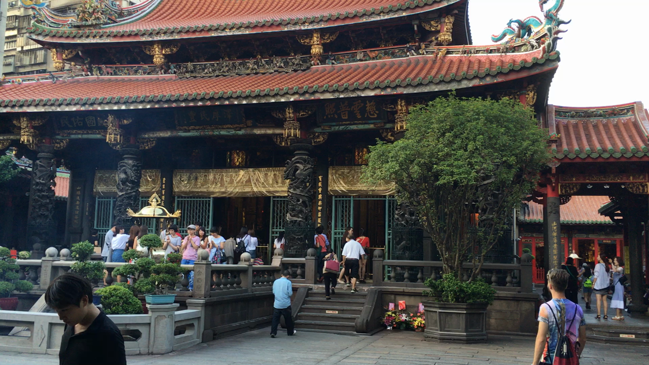 龍山寺