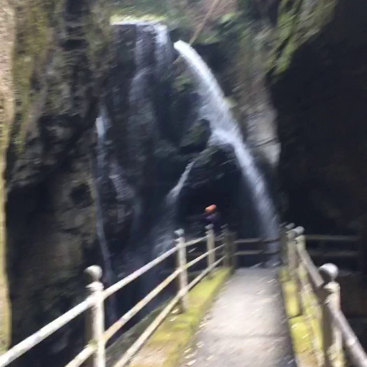 中津渓谷