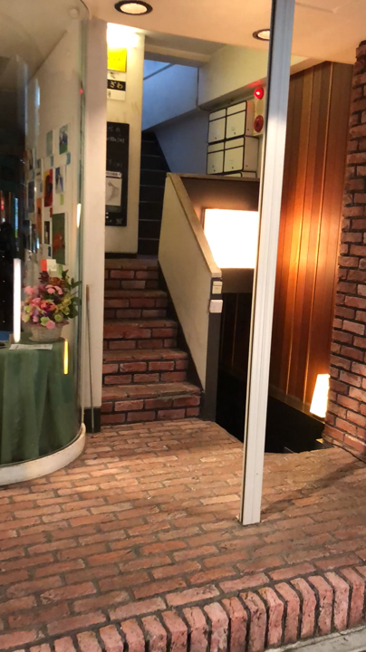 月光荘サロン 月のはなれの写真・動画_video_911